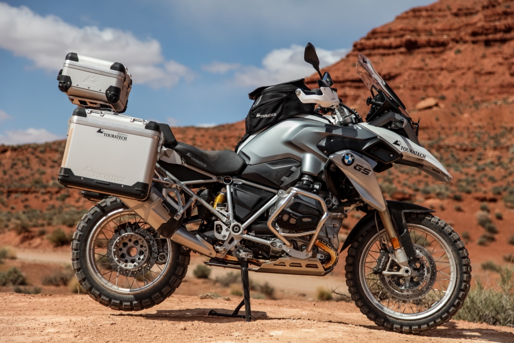 Шлем для туристического эндуро BMW r1200gs